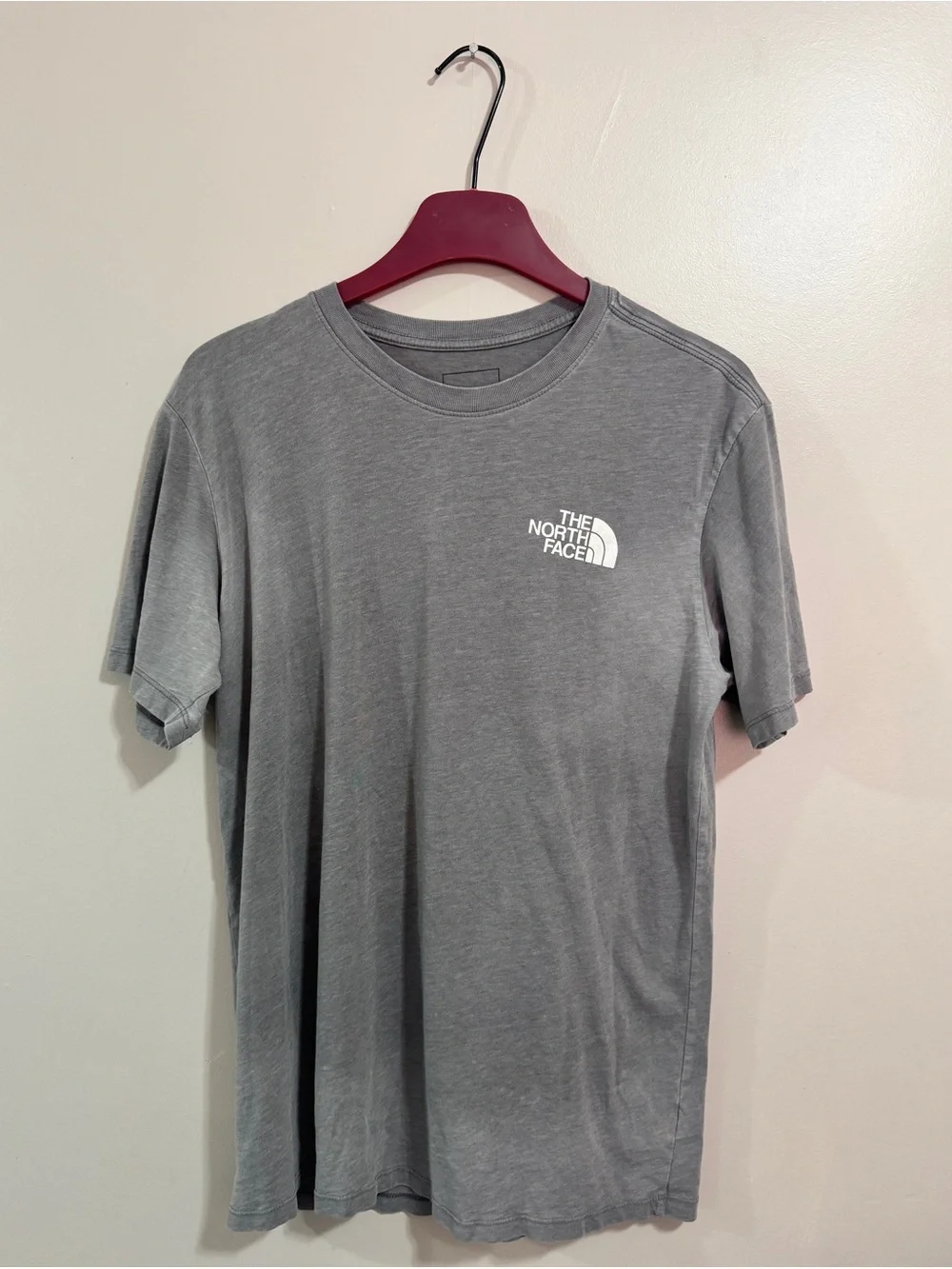 The North Face Gray Logo Graphic T-Shirt Men’s Size Large L Everyday Essential